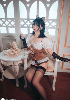 三女共侍一夫小说_HD免费观看超清